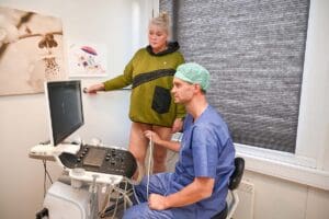 Undersøkelse av åreknuter for å kartlegge om man er kandidat til åreknuteoperasjon